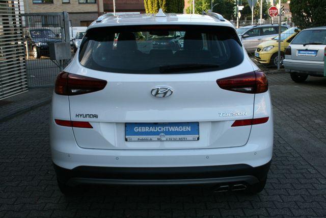 Hyundai TUCSON Style 2WD Autm|Kamera|Navi|Allwet|SitzH. 