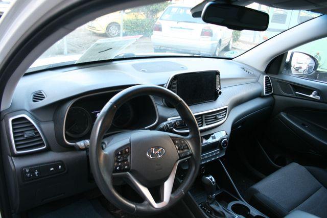 Hyundai TUCSON Style 2WD Autm|Kamera|Navi|Allwet|SitzH. 