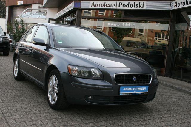 Volvo S40 - Lim. 1.8 Momentum | ALU Felgen Klima