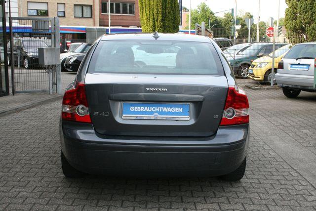 Volvo S40 Lim. 1.8 Momentum | ALU Felgen Klima 