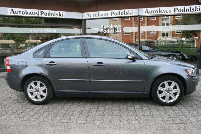 Volvo S40 Lim. 1.8 Momentum | ALU Felgen Klima 
