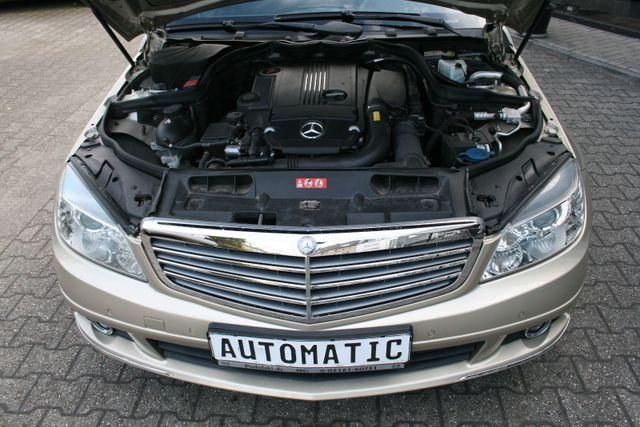 Mercedes-Benz C-Klasse C 250 Elegance Automatic CGI BlueEfficiency,Navi 