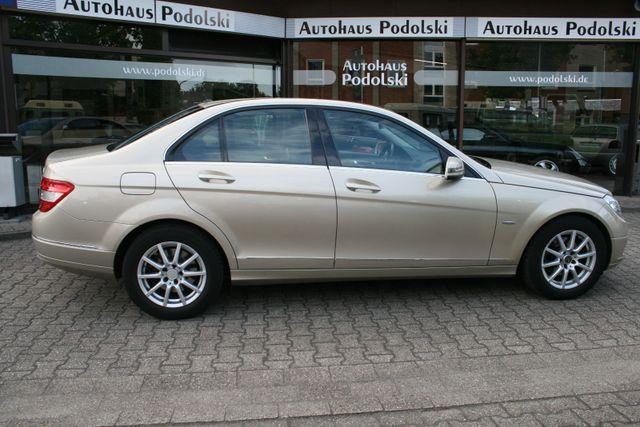 Mercedes-Benz C-Klasse C 250 Elegance Automatic CGI BlueEfficiency,Navi 