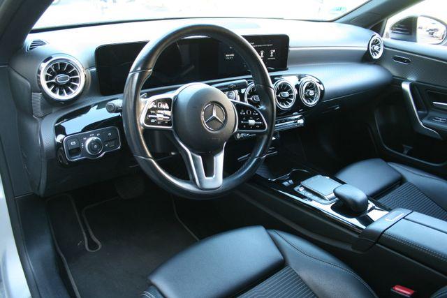 Mercedes-Benz A-Klasse A 250 Autom|A T M vom DB Original 29 TKm|Allwett 