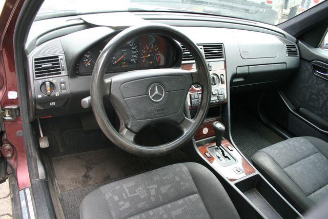 Mercedes-Benz C-Klasse C 180|Oldtimer|Klima|Schiebedach|Autom.|1. Hd 