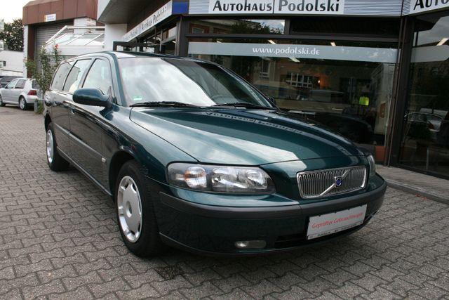 Volvo V70 - 2.4 Comfort |AHK 1800Kg|Navi|Klima|Allwetter