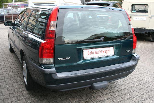 Volvo V70 2.4 Comfort |AHK 1800Kg|Navi|Klima|Allwetter 