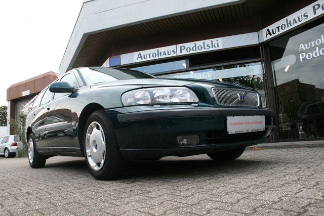 Volvo V70 2.4 Comfort |AHK 1800Kg|Navi|Klima|Allwetter 