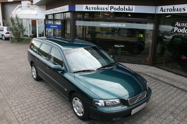 Volvo V70 2.4 Comfort |AHK 1800Kg|Navi|Klima|Allwetter 
