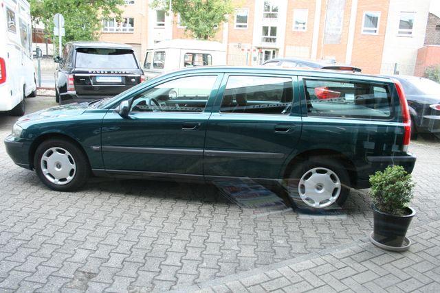 Volvo V70 2.4 Comfort |AHK 1800Kg|Navi|Klima|Allwetter 