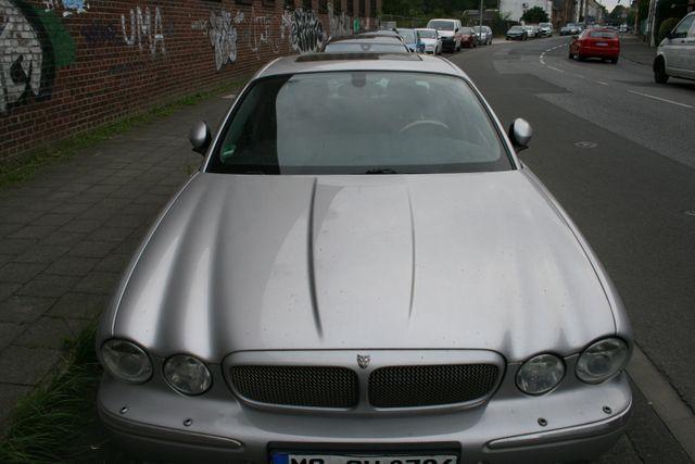Jaguar XJ R | Rentnerfahrzeug T&Uuml;V 01/2028 