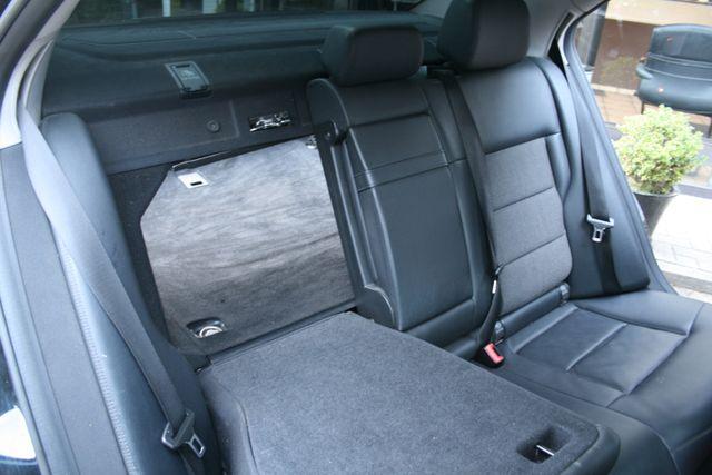 Mercedes-Benz E-Klasse E 220 CDI Avangarde Automatik BlueEfficiency Nav 