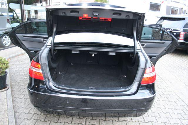 Mercedes-Benz E-Klasse E 220 CDI Avangarde Automatik BlueEfficiency Nav 