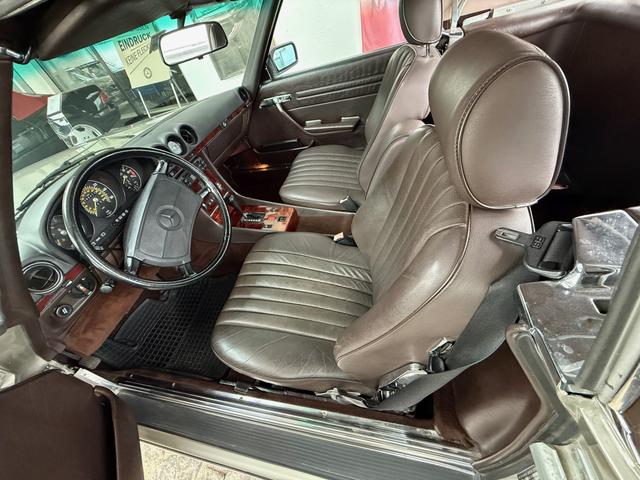 Mercedes-Benz SL-Klasse 560SL R107 