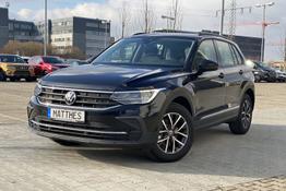 Volkswagen Tiguan Facelift 2021 (Aktion!) - AZM Life Edt.:MJ21 SOFORT/ nur diese Woche! Navigation Funktion WinterPak PDC v/h 3Z Klimaauto ACC