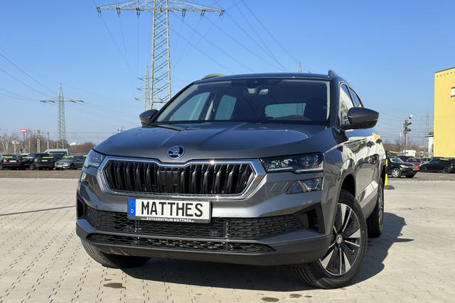 Gebrauchtfahrzeug Skoda Karoq - Style :SOFORT  NAVI  Digital Cockpit  WinterPaket Plus Parkhilfe
