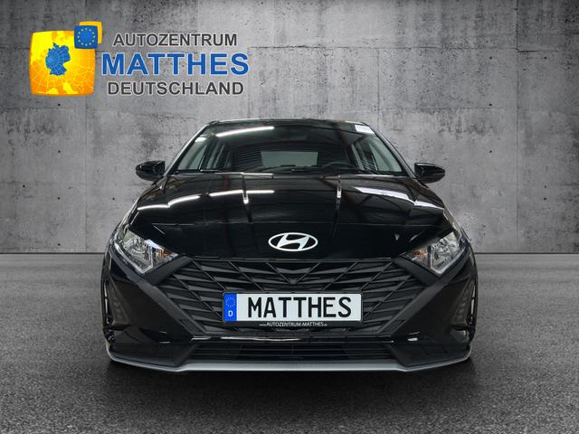 Hyundai i20 Select+ 1.2i SOFORT! :NAVI WinterPak Kamera Klima Tempomat Elekt 