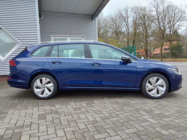 Volkswagen Golf Variant 1.5 eTSI DSG MH Style ACC/LED/PDC/SHZ/KAM 