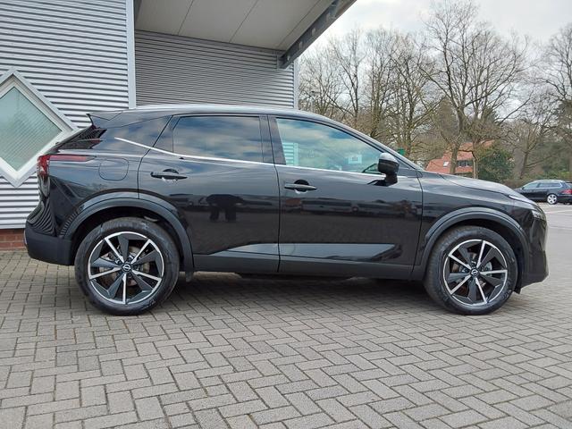 Nissan Qashqai 1.3 DIG-T Mild Hybrid Tekna+ ACC/SHZ/LED/Navi/Kamera 