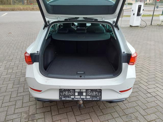 Cupra Leon Sportstourer 1.5 eTSI DSG AHK/LED/PDC/SHZ/Kamera 