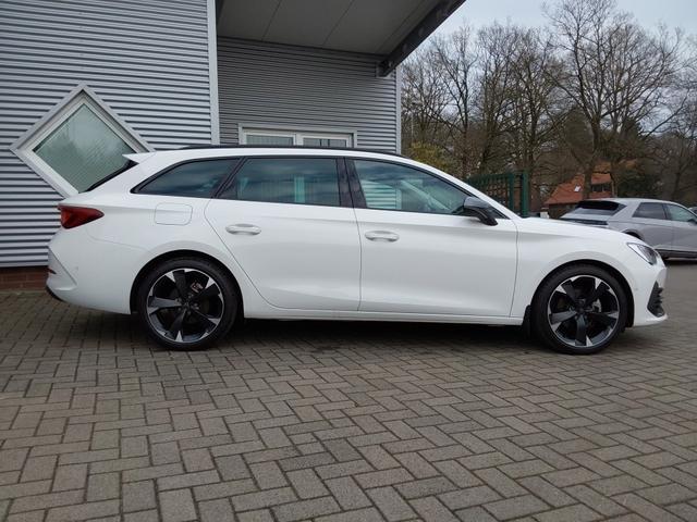 Cupra Leon Sportstourer 1.5 eTSI DSG AHK/LED/PDC/SHZ/Kamera 