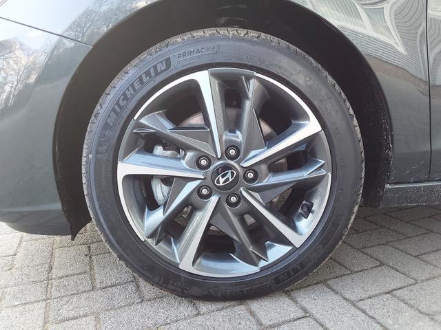 Hyundai i30 Kombi 1.0 T-GDI ACC/LED/APP/SHZ/Kamera/Navi 