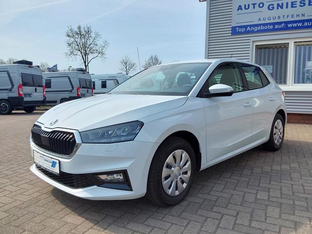 Skoda Fabia 1.0 MPI Essence APP/PDC/LED 