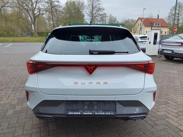 Cupra Leon Sportstourer 2.0 TDI DSG ACC/LED/PDC/SHZ/NAV/KAM 