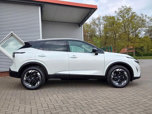 Nissan Qashqai 1.3 DIG-T Mild Hybrid N-Connecta ACC/SHZ/LED/NAV/KAM 