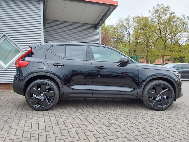 Volvo XC40 B3 2WD Plus Black Edition AHK/ACC/H&K/PDC/SHZ/KAM/NAV 