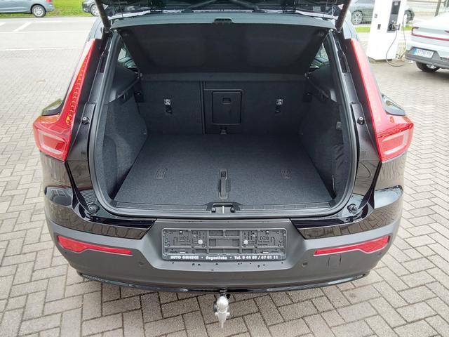 Volvo XC40 B3 2WD Plus Black Edition AHK/ACC/H&K/PDC/SHZ/KAM/NAV 