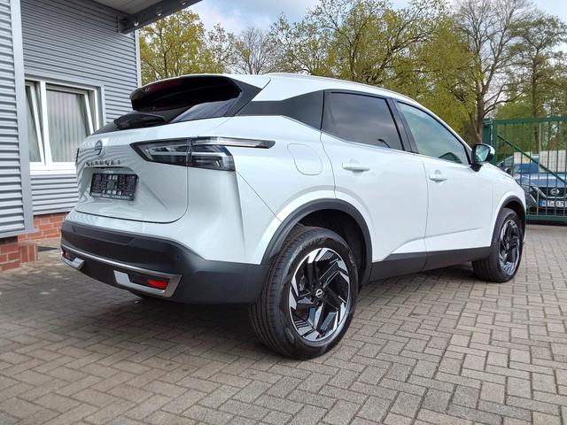 Nissan Qashqai 1.3 DIG-T Mild Hybrid N-Connecta ACC/SHZ/LED/NAV/KAM 
