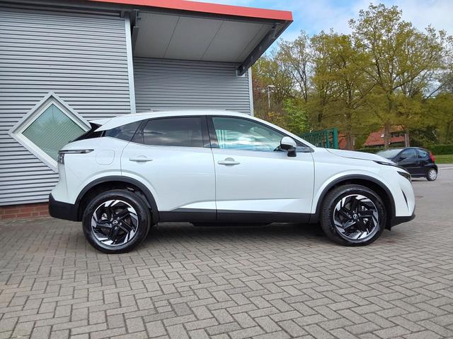Nissan Qashqai 1.3 DIG-T Mild Hybrid N-Connecta ACC/SHZ/LED/NAV/KAM 