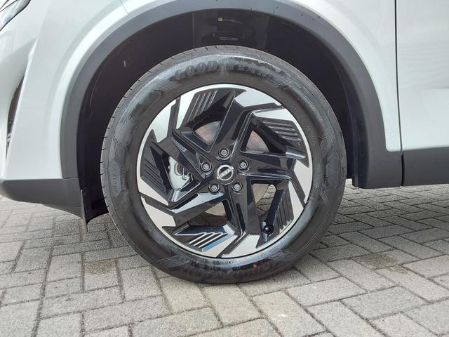 Nissan Qashqai 1.3 DIG-T Mild Hybrid N-Connecta ACC/SHZ/LED/NAV/KAM 
