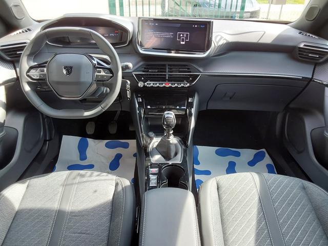 Peugeot 2008 1.2 PureTech 130 Allure APP/LED/SHZ/PDC 