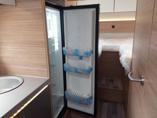 Weinsberg CaraHome 650 MEG 140 PS Fiat Dachklima/Navi/Lithium 