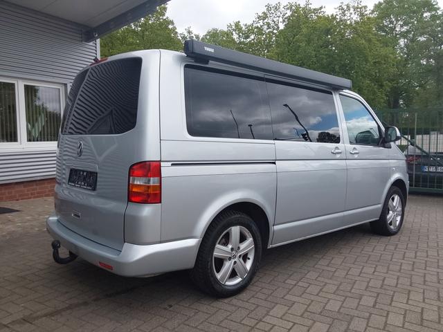Volkswagen T5 Campingumbau AHK/SHZ/KAM/GJR/NAVI/KLIMA 