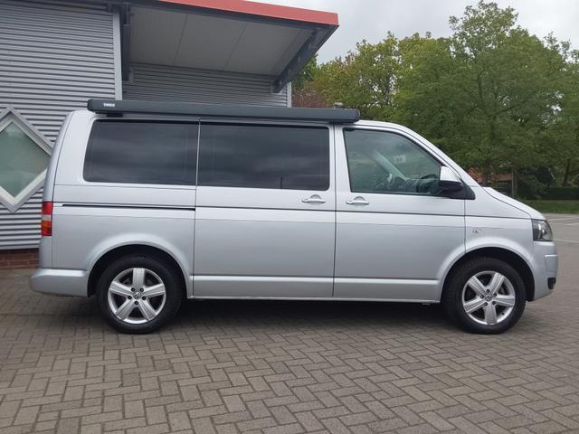 Volkswagen T5 Campingumbau AHK/SHZ/KAM/GJR/NAVI/KLIMA 