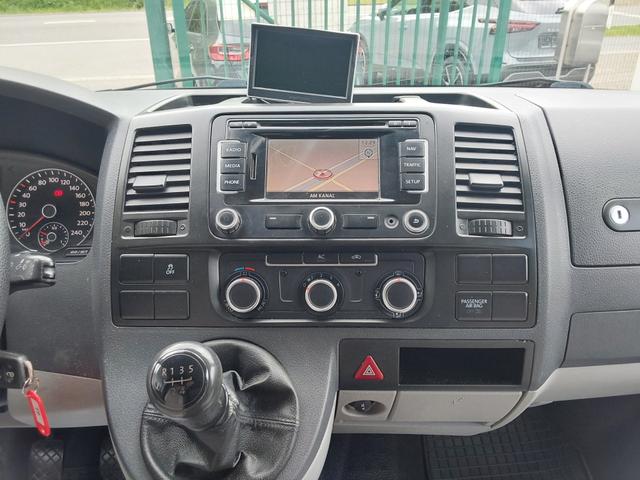 Volkswagen T5 Campingumbau AHK/SHZ/KAM/GJR/NAVI/KLIMA 