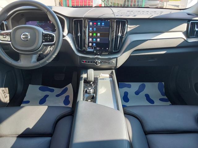 Volvo XC60 B4 D 2WD Plus Dark ACC/LED/SHZ/PDC/PANO/KAM 