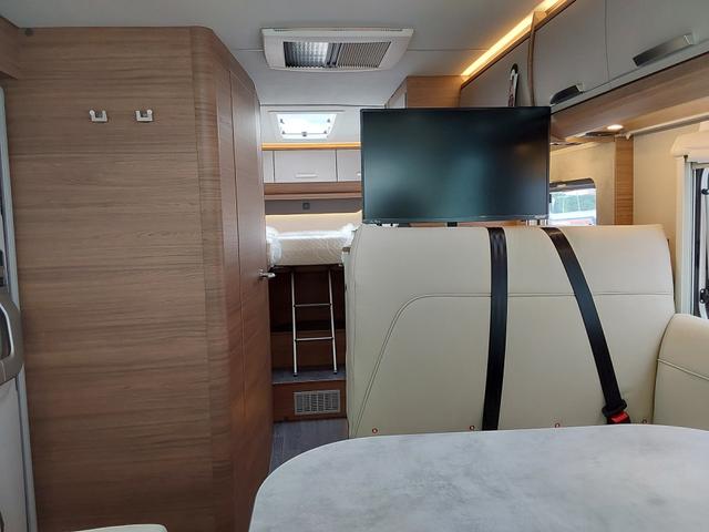 Knaus L!VE I 700 MEG AHK/AUT/ARKTIS/AGUTI/TV 