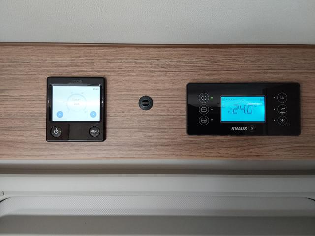 Knaus L!VE I 700 MEG AHK/AUT/ARKTIS/AGUTI/TV 