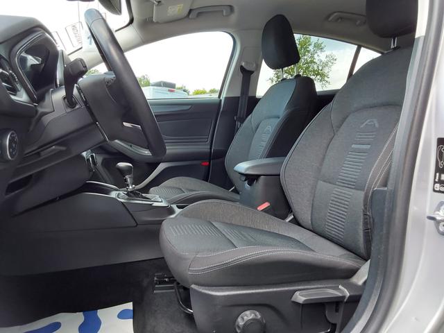 Ford Focus 1.0 EcoBoost Active APP/LED/SHZ/NAV/PDC/KAM 