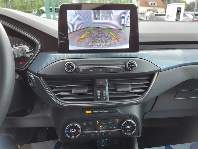 Ford Focus 1.0 EcoBoost Active APP/LED/SHZ/NAV/PDC/KAM 