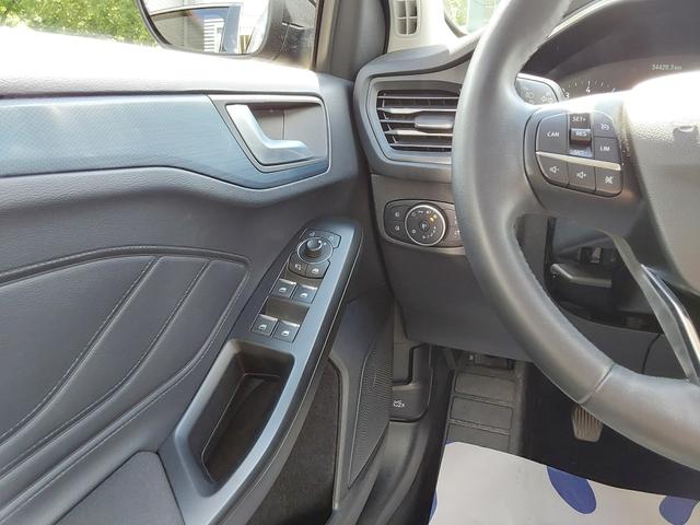 Ford Focus 1.0 EcoBoost Active APP/LED/SHZ/NAV/PDC/KAM 