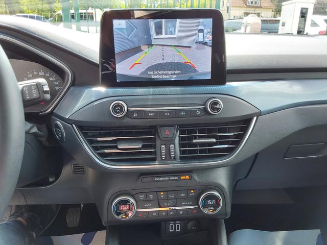 Ford Focus 1.0 EcoBoost Active APP/LED/SHZ/NAV/PDC/KAM 