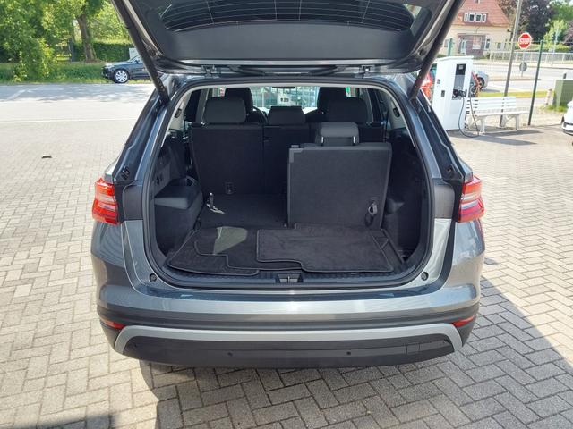 Skoda Kodiaq 2.0 TDI DSG Selection 7-Sitzer ACC/AHK/LED/PDC/SHZ/KAM 