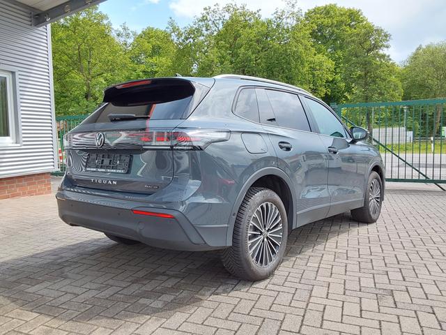 Volkswagen Tiguan 2.0 TDI DSG 4Motion Life ACC/AHK/SHZ/PDC/KAM/NAV 