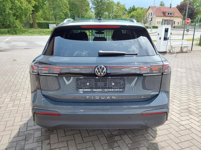 Volkswagen Tiguan 2.0 TDI DSG 4Motion Life ACC/AHK/SHZ/PDC/KAM/NAV 