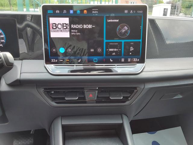 Volkswagen Tiguan 2.0 TDI DSG 4Motion Life ACC/AHK/SHZ/PDC/KAM/NAV 